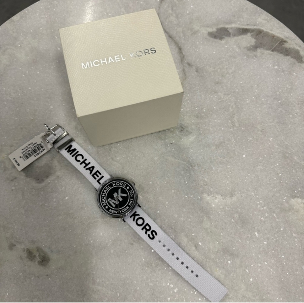 NWT Michael Kors Watch MK2863 - Picture 5 of 5
